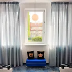 Bed and Breakfast Lido Dom Przy Plazy 4*
