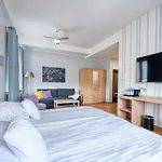 Bed and Breakfast Lido Dom Przy Plazy 4*