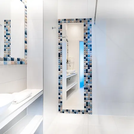 Lido Dom Przy Plazy Alojamento de Acomodação e Pequeno-almoço