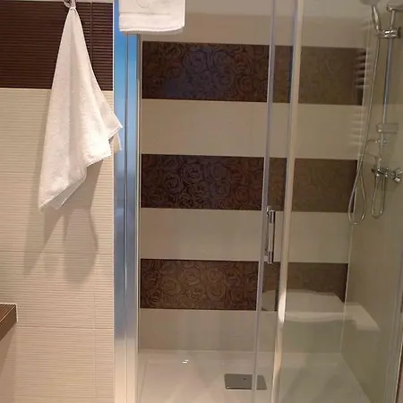 Lido Dom Przy Plazy Alojamento de Acomodação e Pequeno-almoço