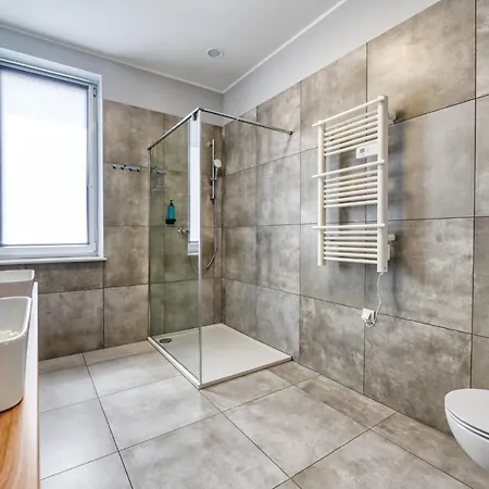 Bed & Breakfast Lido Dom Przy Plazy 4*