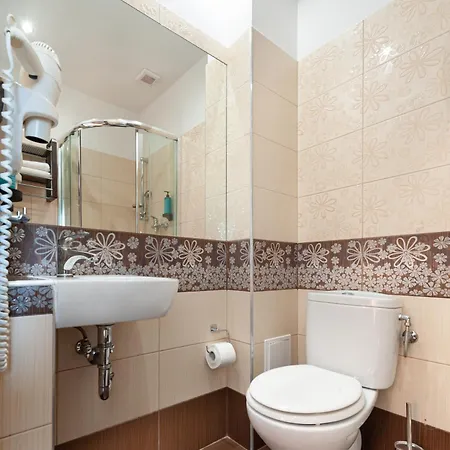 Bed & Breakfast Lido Dom Przy Plazy 4*